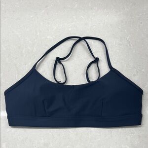 ALO Yoga Airlift Intrigue bra in Navy (S)
